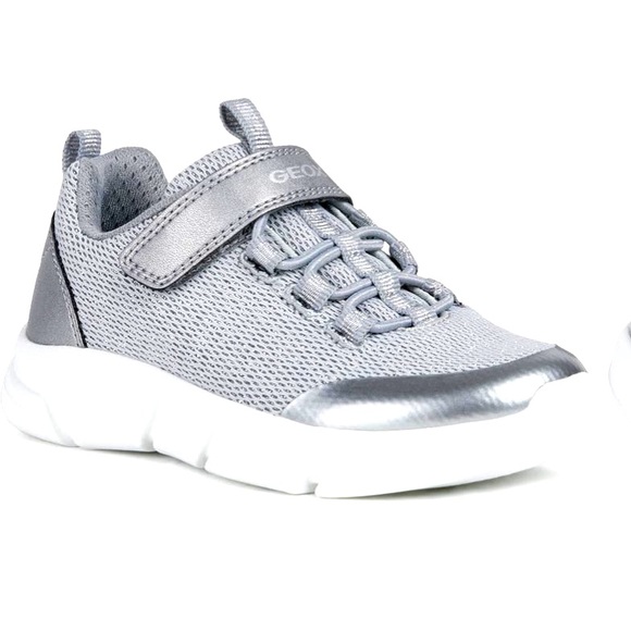 Geox Other - NEW IN BOX | GEOX toddler 8 sparkling silver sneaker